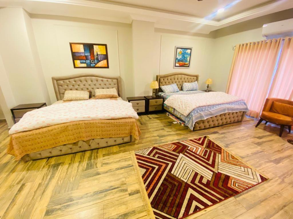 Holidazzle Serviced Apartments Bahria Town Rawalpindi Exterior foto